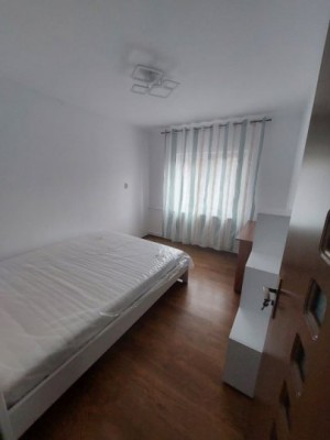 Poza Vand apartament 3 camere in Bucuresti, Militari Piata Gorjului Metrou 117900 EUR