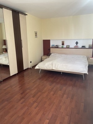 Poza Vand apartament 4 camere in Bucuresti, Calea Plevnei Cotroceni 379900 EUR